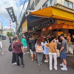 Großer Andrang am Tamagoyaki-Stand