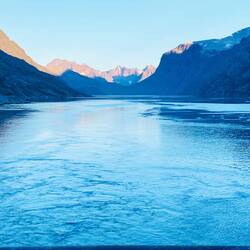 Bis zu 1200 m hohe Felswände