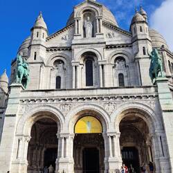 It wouldn't be Europe without a church or 500...