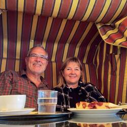 Wir gönnen uns ein Käffchen☕️🍰