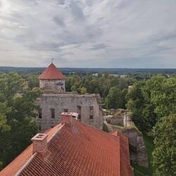 Die Aussicht über das Burggelände