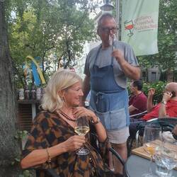 Der "Rumclub Präsident" beurteilt und der Rum wird für gut befunden