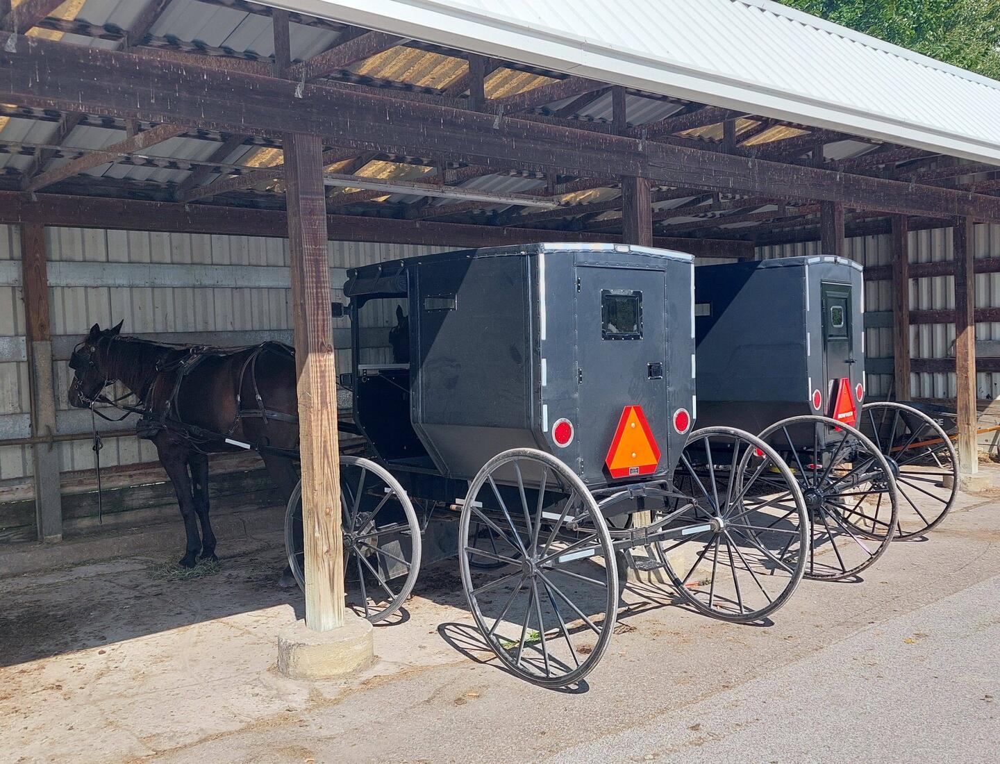 Garage 🤣 auf dem Parkplatz vor dem Walmart
