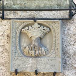 Wbrew pozorom nie Davy Jones tylko herb Brasova podkreślający rolę kupców