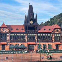 Stylowe korty tenisowe