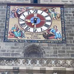 Najważniejsze że każda pora jest dobra na książkę