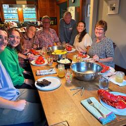 Freund und Tochter , Robert, Guido, Denny, Kim ,ich ,Sue fotografiert! Einfach nur lecker 😋