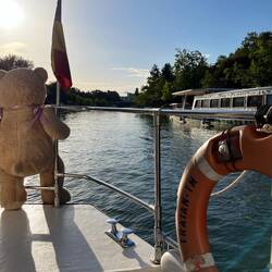 Wassertaxi auf dem Bega