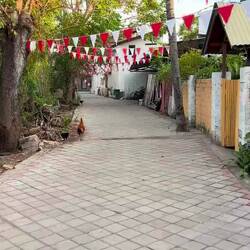 Am Weg zum Tauchcenter