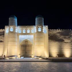 Der Eingang zum Konya Ark, der Festung in der Festung