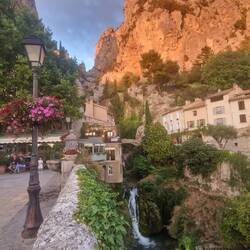 Wenn einer den goldenen Stern über der Stadt hängen sieht hat er das Bild genau betrachtet