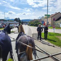 Die Polizei, dein Freund und Helfer