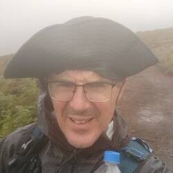 Il faut lire sur les lèvres 🤣