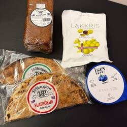 Our Icelandic treats from the grocery store