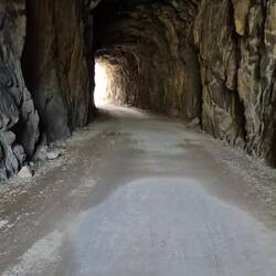 Definitiv eine der abwechslungsreichsten Strecken die wir befahren durften