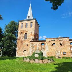 Kirchenruine in Lichtenberg.