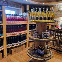 Einkauf im Hofladen.