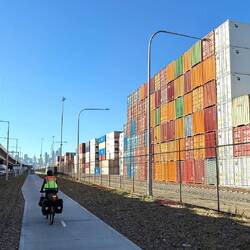 Cycle path into the city