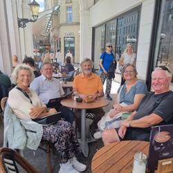 Eine fröhliche Runde aus der Schweiz