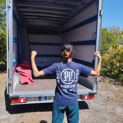 Cap sur Strasbourg pour emménager ! Camion prêt à être chargé !