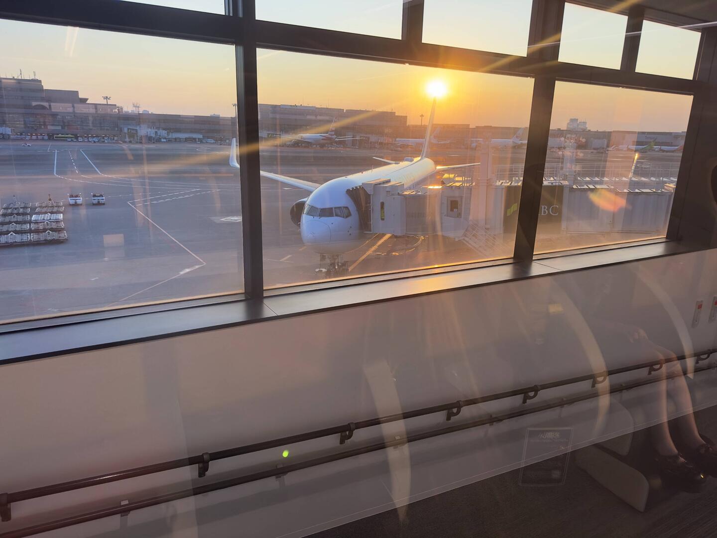 JA616J at the gate in NRT.