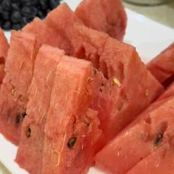 Zum Frühstück gab es meistens auch herrliche süße und saftige Melone.