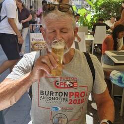 Pete really enjoying his beer!