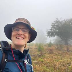 Am höchsten Punkt immer noch Nebel