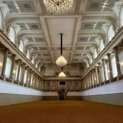 Die Wintertrainingshalle der Hofreitschule