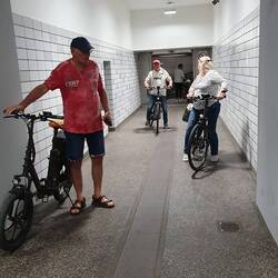 Fahrstuhl zum Tunnel