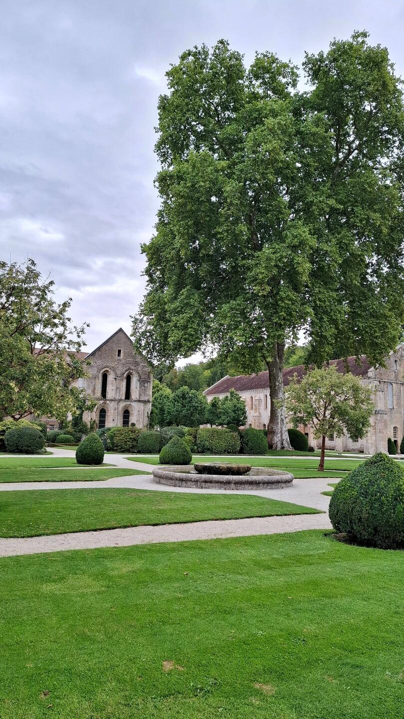 Kloster aus dem 16. Jahrhundert, seit 1981 Weltkulturerbe