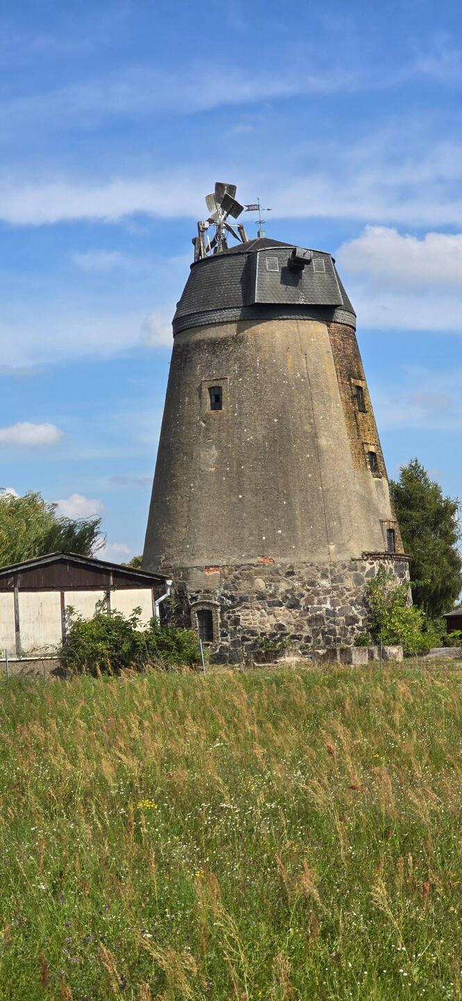 Die alte Windmühle