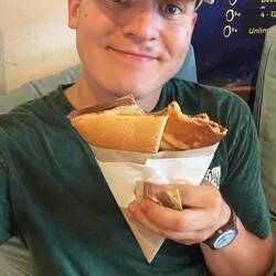 Crepe beim Briefing bei der Tauchschule!