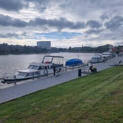 An der Leda - teure private Jachten😨