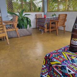 Chicken Biryani bsteut, zwöi Minute speter isches inegloffe