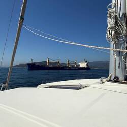 Ausfahrt Straße von Gibraltar mit viel Verkehr ⛴️🚢