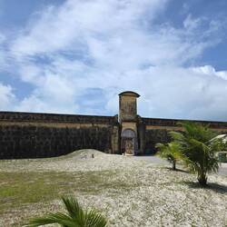 Eingang Fort Orange