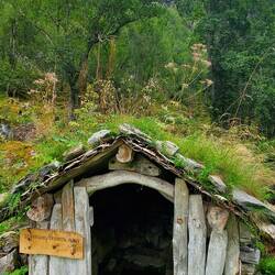 Trinkwasser auf dem Bauernhof über dem Geiranger