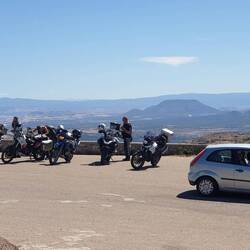 Die Motorradbande parkt