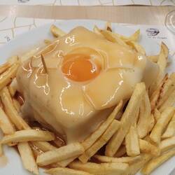 Franceshina im Café Santiago -sehr empfehlenswert!