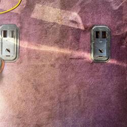 Vor und nach der Teppichreinigung