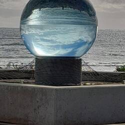 The Horizon Ball