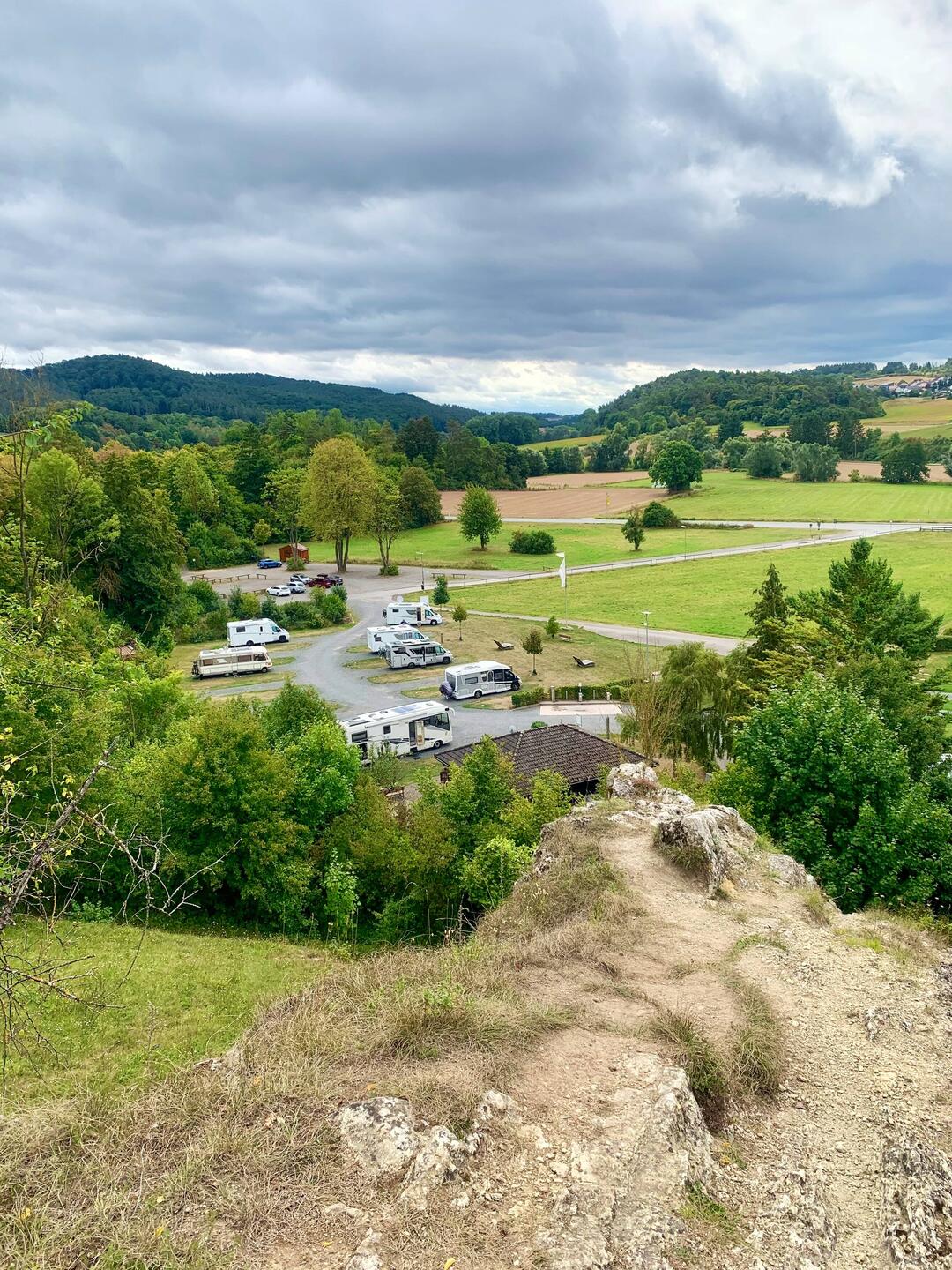 Blick vom Spitzen Stein auf den Stellplatz