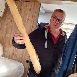 Was für ein Baguette! 🤣