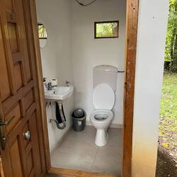 So sieht es hinter der Tür aus. 😂