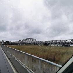 Überquerung des Bodstedter Boddens, Brücke rechts gesperrt
