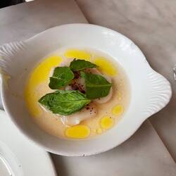 Scallop, peach juice, chili powder, basil