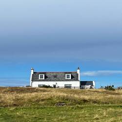 Typisches Haus in Schottland an den Küsten