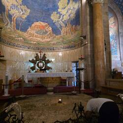 A Pilgrim giving honor to Jesus