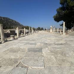 The grand walkway from the harbour